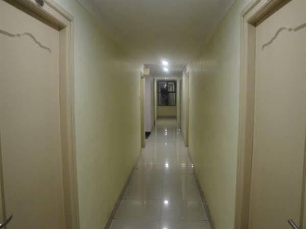 Oyo Hotel Lakshmi Paradise Visakhapatnam Zewnętrze zdjęcie