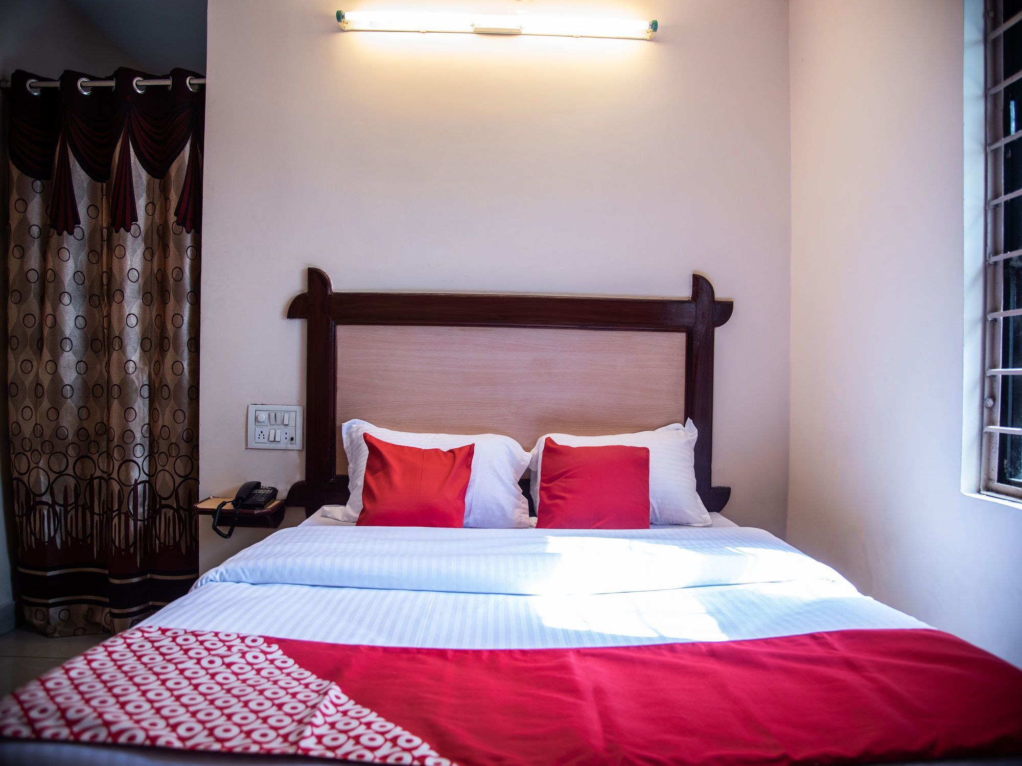Oyo Hotel Lakshmi Paradise Visakhapatnam Zewnętrze zdjęcie